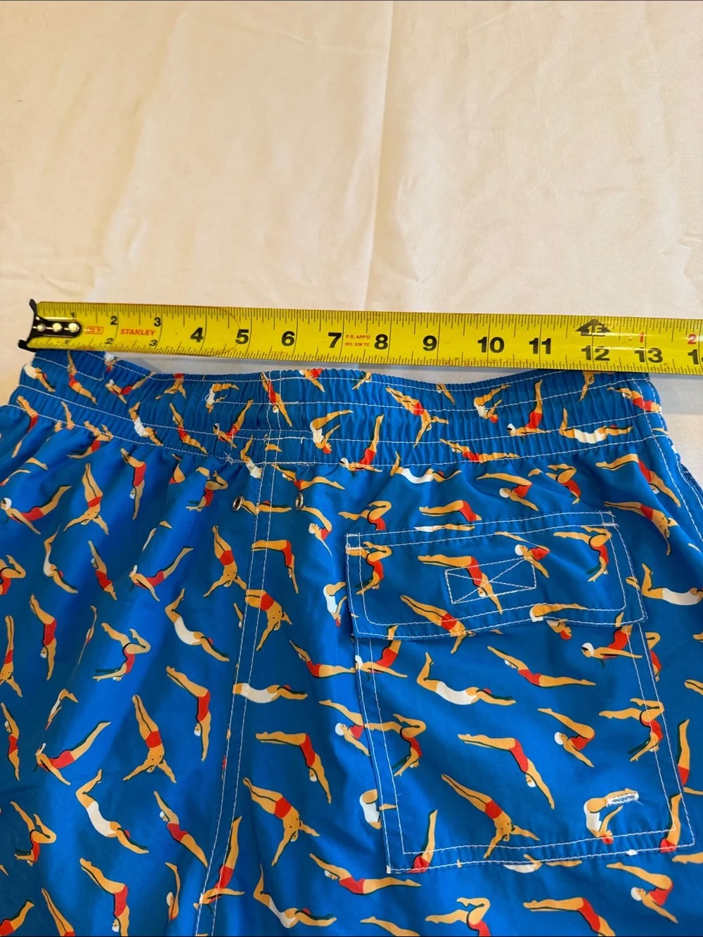 T0109205 ARRELS Men's divers printed Swim shorts SZ S